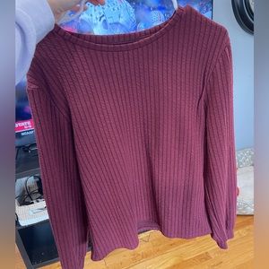 Maroon sweater